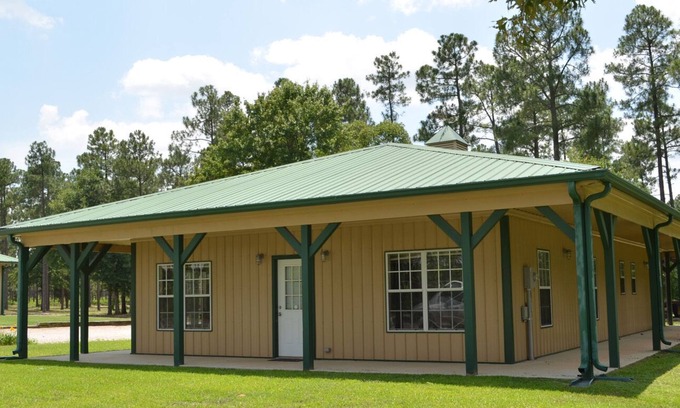 Aiken Casa | Disfrute de su estadía en una plantación ecuestre privada.
