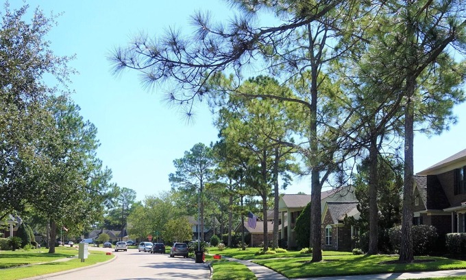 Mission Bend Casa | Enjoy your vacation or a short break time in a beautifully enchanted neighborhoo