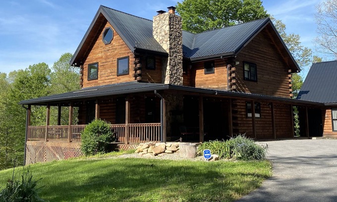 Fayetteville Cabina | Enjoy your visit to the New River Gorge Park and Preserve