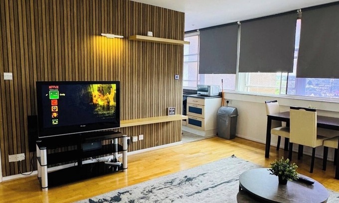 Selhurst Apartamento | Enjoyable 2-bedroom apartment in Croydon