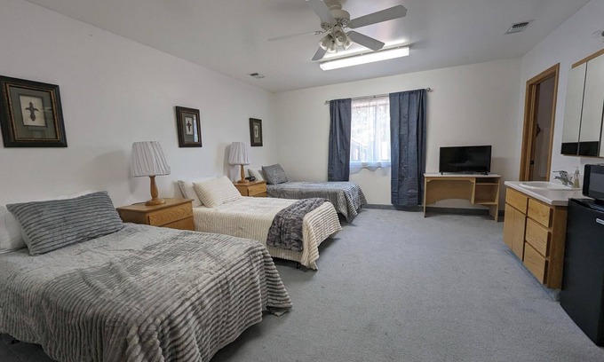 Hot Springs Cabina | Enjoyable Triple Room - Room 131
