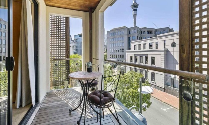 Auckland Central Business District Apartamento | Enormous One Bedroom Beauty in CBD! Free Parking