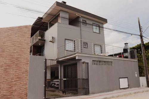 Zimbros Apartamento | Enseada de Zimbros Residencial