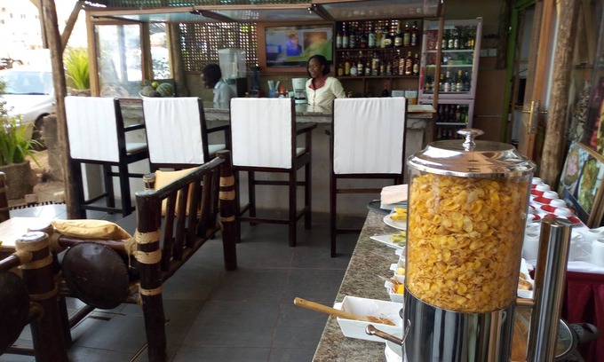 Entebbe Hotel | Entebbe Flight Motel