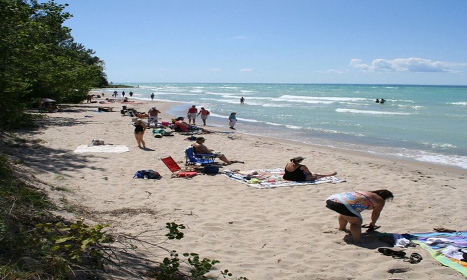 Northport Cabaña | Escribir en The Bight Cottage - Punta de la península de Leelanau