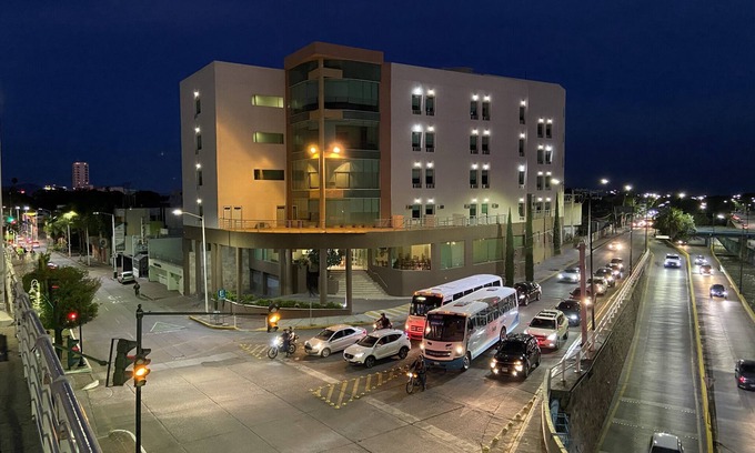 León Hotel | Enterprise Inn Poliforum
