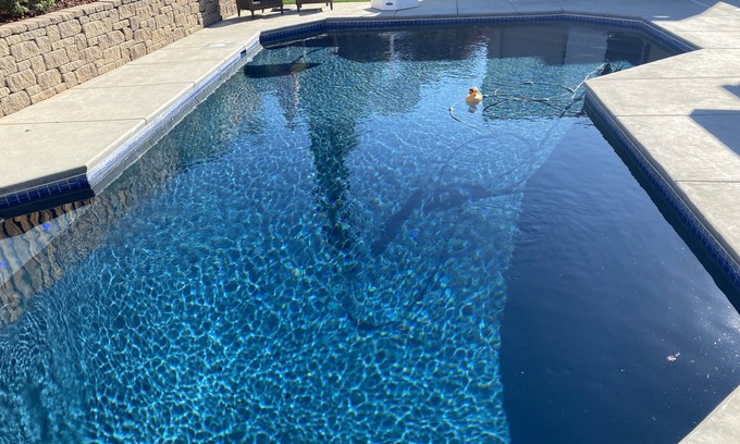 Paso Robles Casa | Entertainers delight-Pet's Welcome. Pool heated Memorial Day to Labor Day.