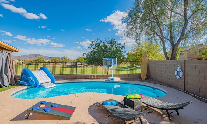 Rogers Ranch Casa | Entertainment Escape:Pool,Games & Views
