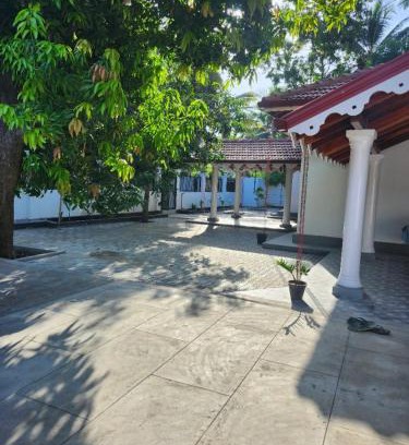Valikamam South-West Villa | Entire 2 Bedroom Villa in Jaffna
