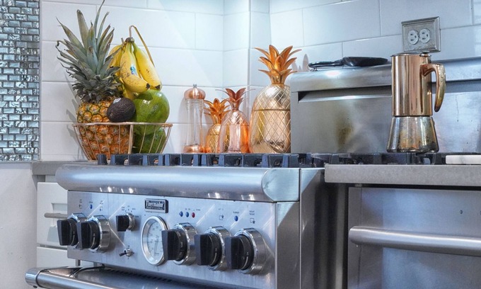 West Bronx Casa | Entire 3 Bedroom Apartment in a Private House.