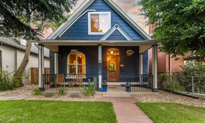 Whittier Casa | Entire 3BR House w/ hot tub, free parking, RINO/DT