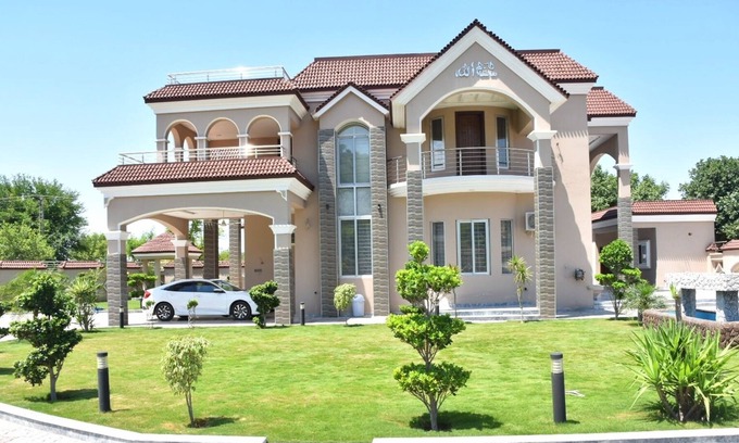 Mirpur Villa | Captivating 6-Bed Villa in Dist Mirpur