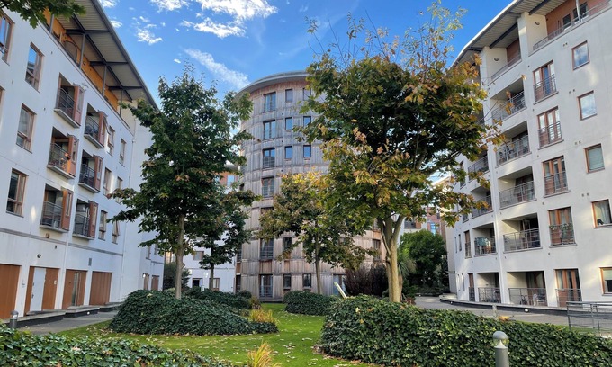 North Wall Apartamento | Entire Apartment in Heart of Dublin