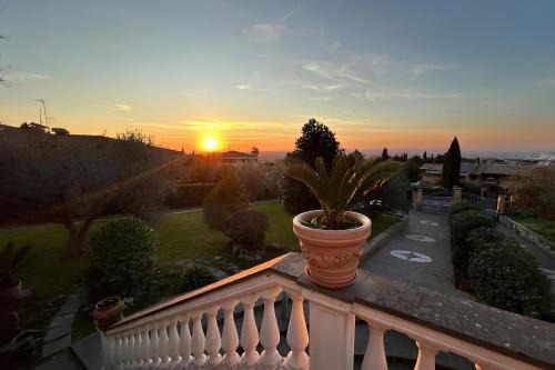 Frascati Apartamento | Entire apartment in villa with parking