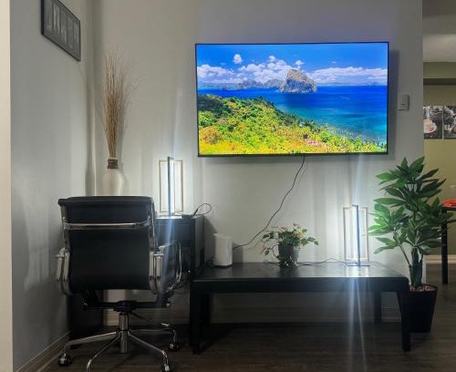 Beltline Apartamento | Entire Apartment Prime Downtown location Free underground Parking