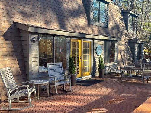 Highlands Casa | Entire cabin on Lake Sequoyah