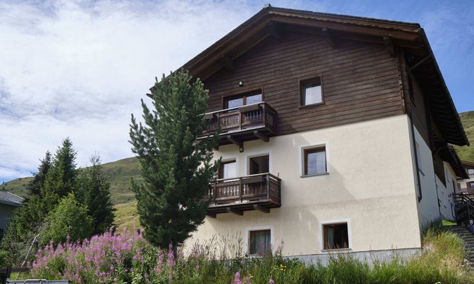 Sant'Anna Chalet De Esquí | Entire Chalet in Majestic Ski Area of Livigno