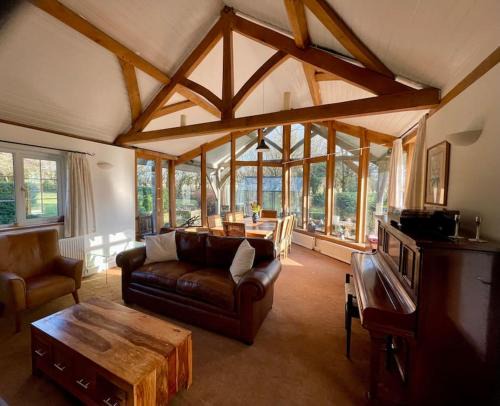 Cowbridge Casa | Entire country farmhouse