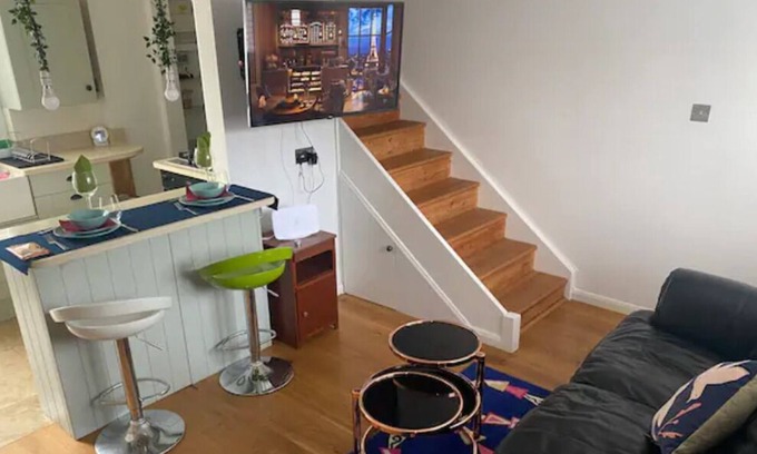 West Thornton Casa | Entire Home away from Home with Garden in quiet area