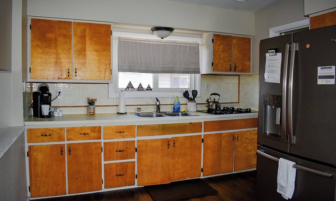 Flat Rock Casa | Entire home in Flat Rock, Michigan