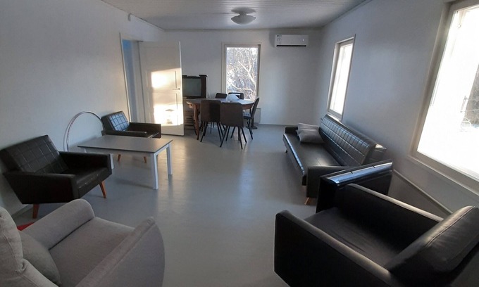 Iisalmi Villa | Entire home in Iisalmi, Finland 10 guests, 3 bedrooms, 10 beds, Sauna, farmhouse