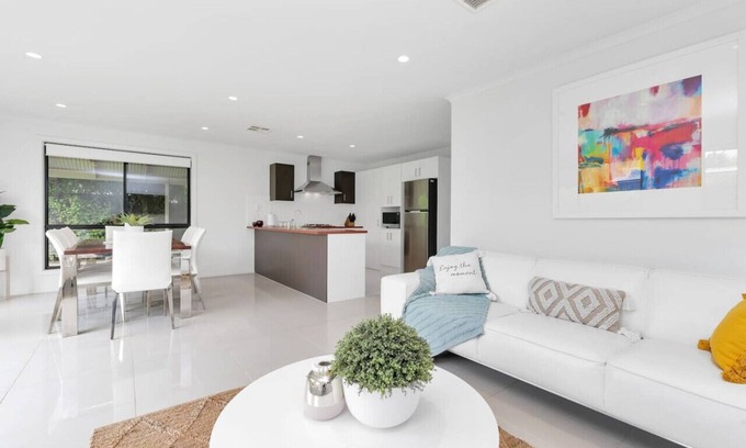 Mount Barker Casa | Entire home in Mount Barker