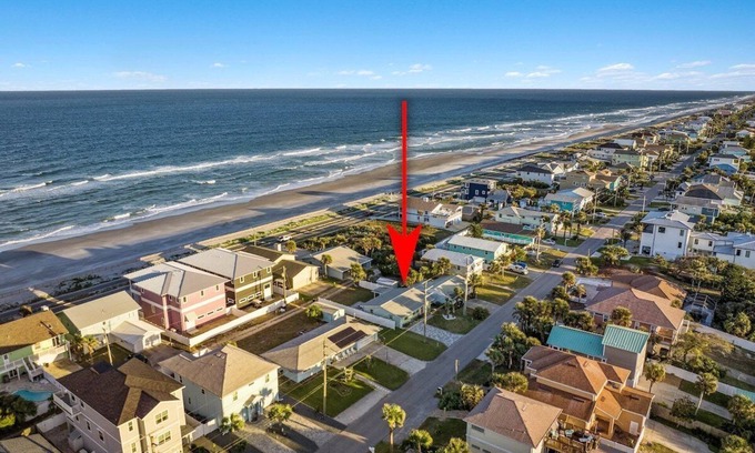 Flagler Beach Casa | Dog-friendly coastal getaway in Flagler Beach! Walk to the beach!