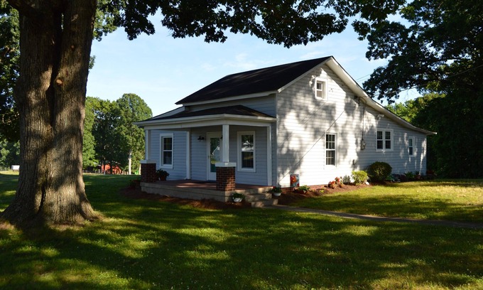 Lynchburg Casa | Casa completa, tranquilo entorno pastoral, a 2 millas de Liberty University Campus