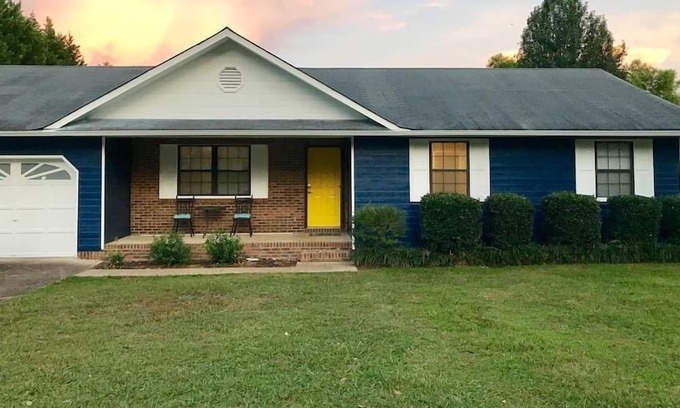 Lupton City Casa | Entire House Chattanoogas Best!
