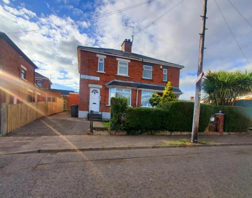 Belfast Casa | Entire House
