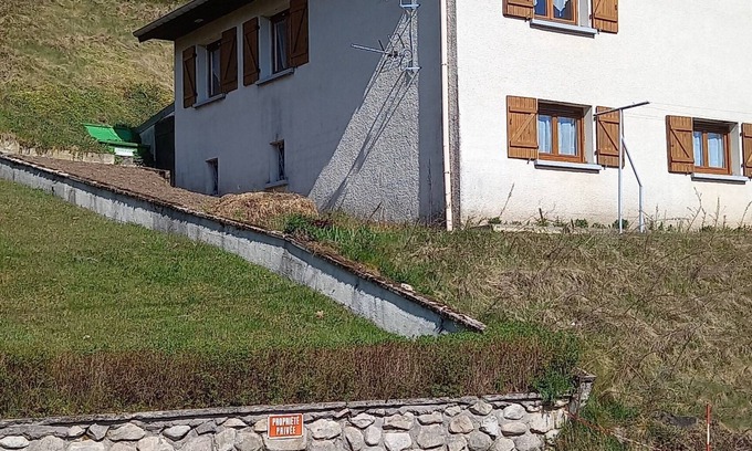Le Menil Casa | Entire house in quiet village