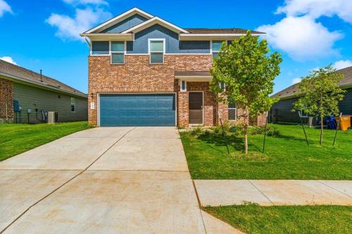 Del Valle Casa | Entire house near airport & COTA
