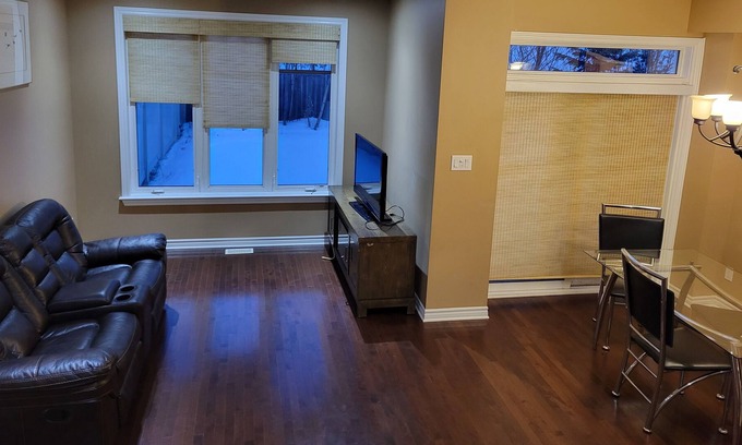 Compton Casa | Entire house