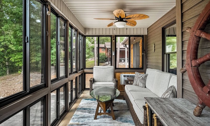 West Union Casa | Entire lakefront home, with two story dock and hot tub!