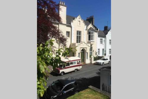 Torquay Villa | Entire Maisonette Torquay Newly Renovated