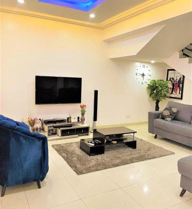 Karsana Apartamento | Entire Serviced Two bedroom duplex Abuja - 24hr WIFI, POWER, OFFICE, FULL KITCHEN