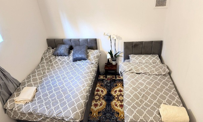 Purley Apartamento | Entire Studio with 3 beds -20 mins from London Bridge and London Gatwick Airport