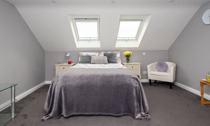Worthing Casa | Entire Worthing bright and cosy house for up to 7 guests