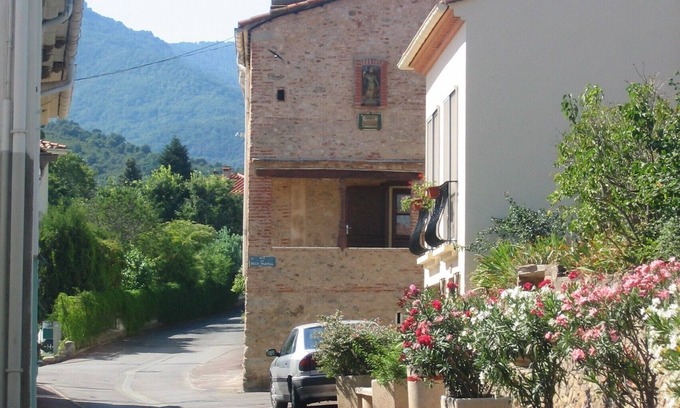 Sorede Casa | CASA TOTALMENTE REFORMADA CERCA DEL MAR Y LAS MONTAÑAS