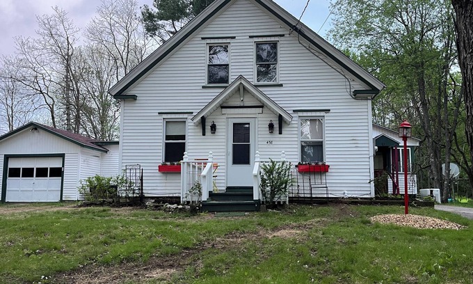 Hartford Casa | Eowyn's Place Charming 4-bedroom country house in lovely Hartford pet-friendly