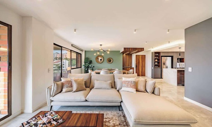 El Tesoro Apartamento | |EP| Mesmerizing Apt W/BBQ, Balcony, AC, Office