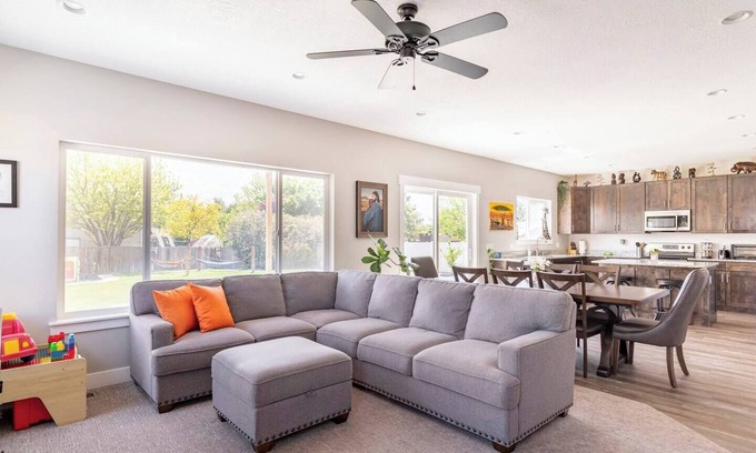 American Fork Casa | Epic Backyard w/ Pickleball, Playground, Hammocks, & Mountain Views