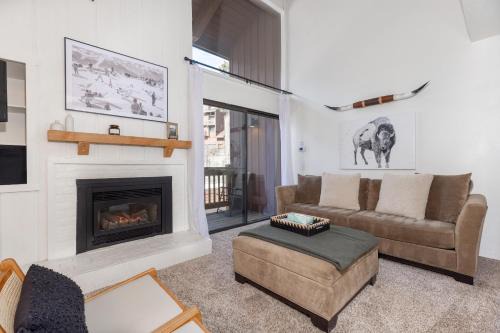 Mammoth Lakes Apartamento | Epic Condo walk to Canyon Lodge