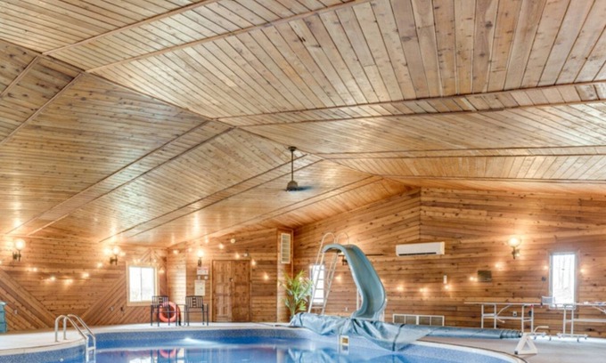 Bridgman Casa | Epic Indoor Pool w/slide & hot tub close to beach