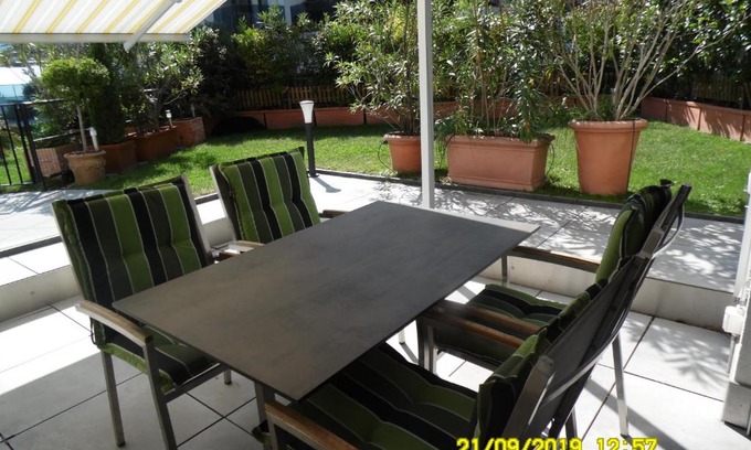 Brissago Apartamento | Erholsame Ferien im Tessin