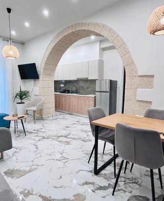 Galatas Casa | Eria's Junior Suite