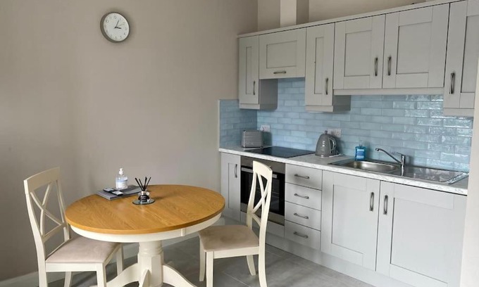Enniskillen Apartamento | Erne Getaway No.6 Brand new 1 bed apartment