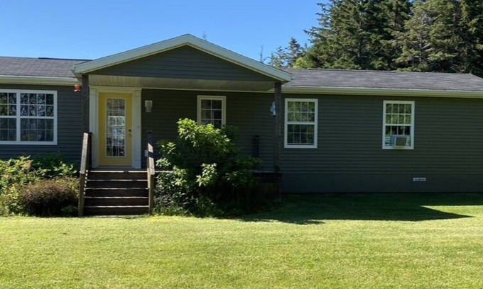 Campbells Cove Casa | Ernie’s paradise where peacefulness is our priority