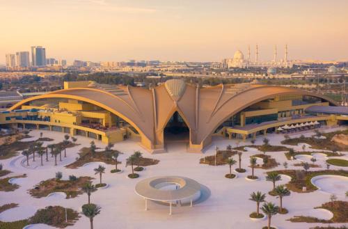 Abu Dhabi Complejo | ERTH Abu Dhabi Hotel