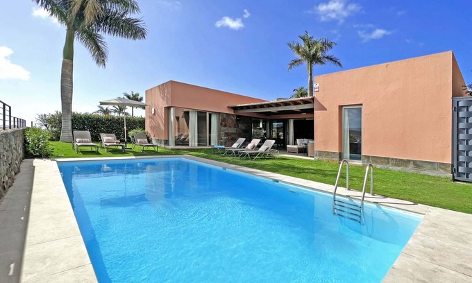 Salobre Casa | 120 m² Casa ∙ 3 habitaciones ∙ 6 huéspedes